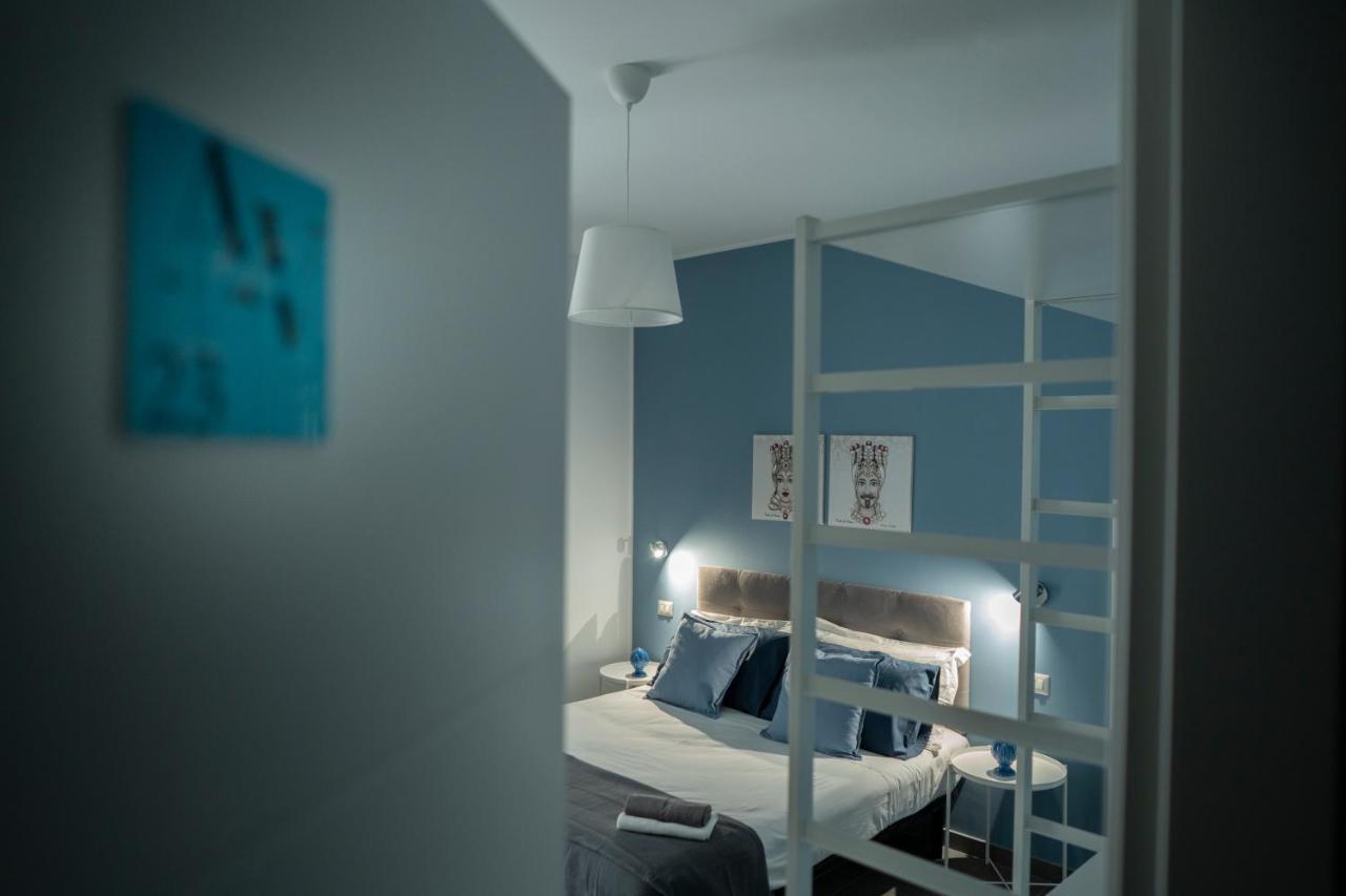 Al Vicolo Comfort Room SantʼAgata di Militello Esterno foto