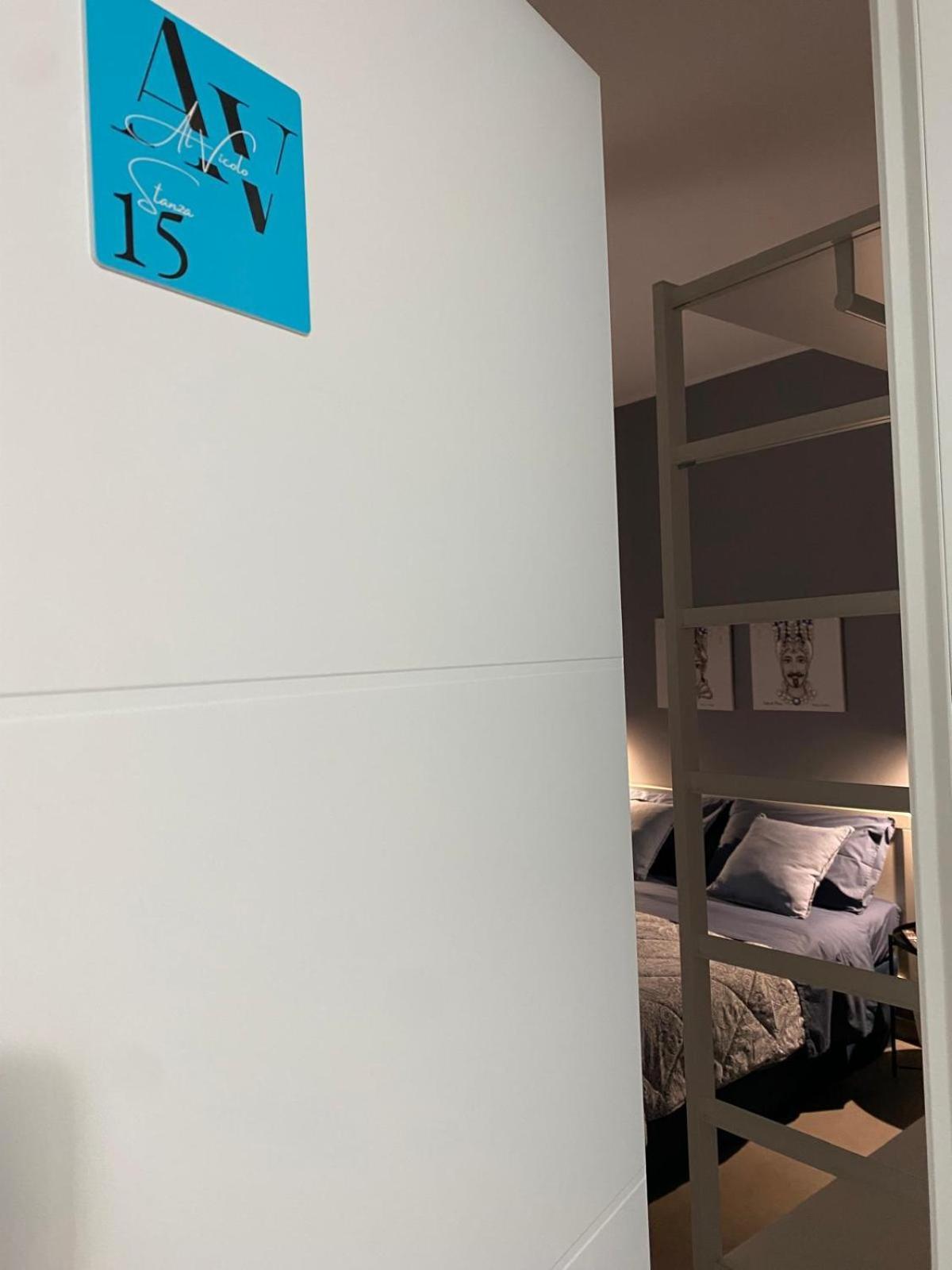Al Vicolo Comfort Room SantʼAgata di Militello Esterno foto